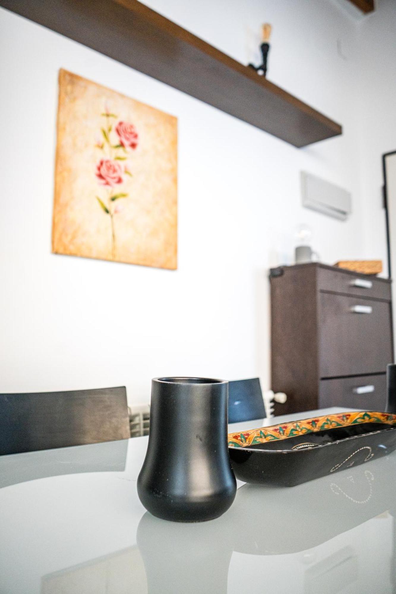 Ferienwohnung Centrico Atico En Madrid By Bebalmy Exterior foto